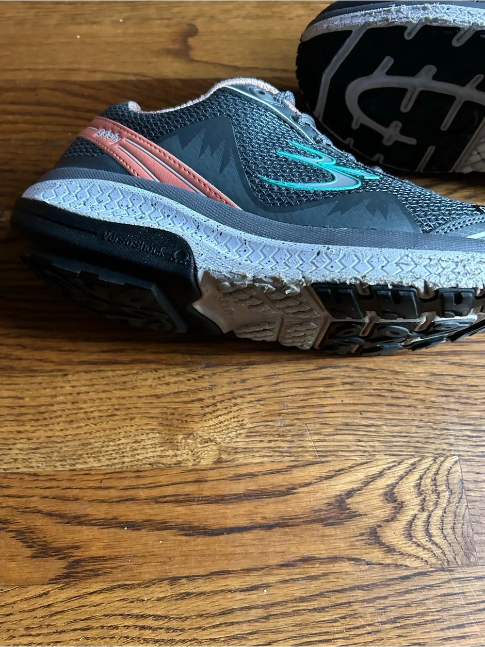 GDEFY Athletic Walking Running Shoes Women’s Size 9.5 Gray Pink Teal - Picture 14 of 14